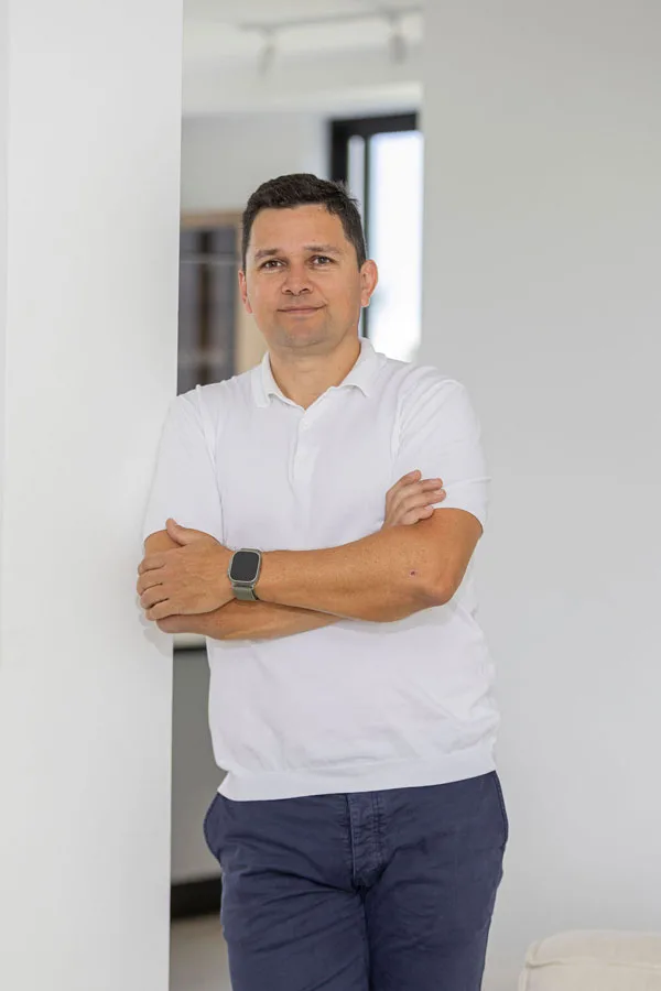 Gustavo Solís Hidalgo